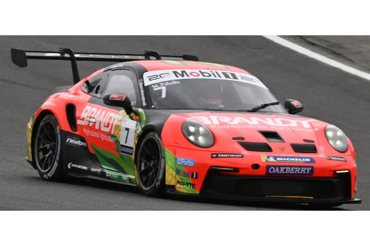 PRECOMMANDE - Spark S6342 1:43 - Porsche 911 GT3 Cup No.7 Porsche Carrera Cup Brazil Champion 2025 Miguel Paludo