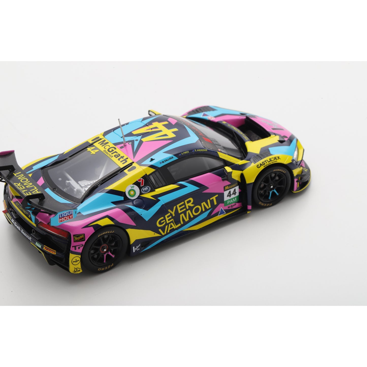 Spark AS086 1:43 - Audi R8 LMS EVO II No.44 Geyer Valmont Racing Bathurst 12H 2025 S. Andrews - M. Zalloua - S. Pires Limited (300 ex.)