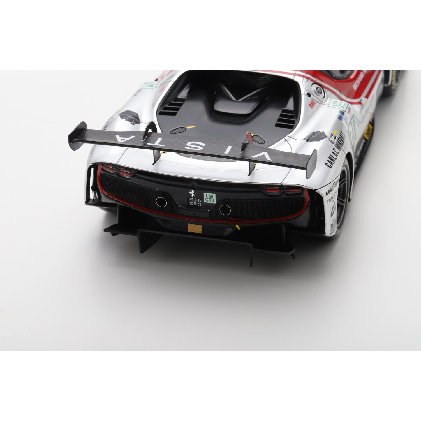 Looksmart LS18LM056 1:18 - Ferrari 296 LMGT3 No.21 VISTA AF CORSE Le Mans 24H 2025 2nd Place F. Heriau – S. Mann – A. Rovera