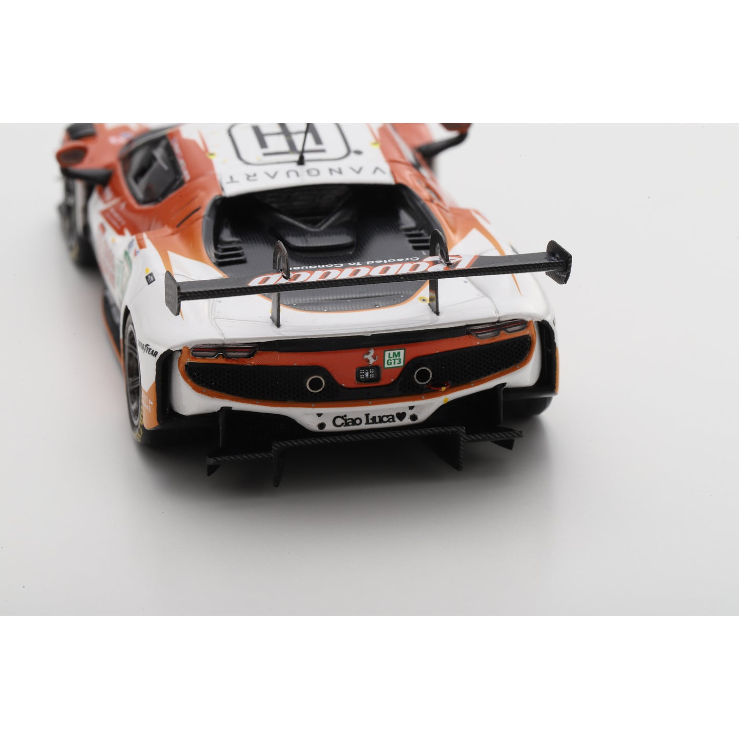 Looksmart LSLM197 1:43 - Ferrari 296 LMGT3 No.193 ZIGGO SPORT TEMPESTA Le Mans 24H 2025 J. Hui – C. Froggatt – E. Cheever 