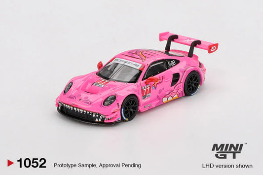 PRECOMMANDE - Mini-GT MGT01052-L 1:64 - PORSCHE 911 (992) GT3 R N°77 AO Racing Road America 2024  L. Heinrich - J. Andlauer