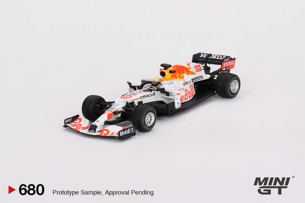 Mini GT MGT00680-L 1:64 - Red Bull RB16B #33 Max Verstappen 2021 Turkish Grand Prix 2nd Place