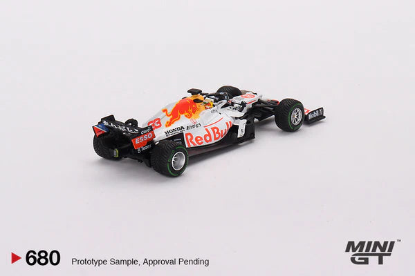 Mini GT MGT00680-L 1:64 - Red Bull RB16B #33 Max Verstappen 2021 Turkish Grand Prix 2nd Place