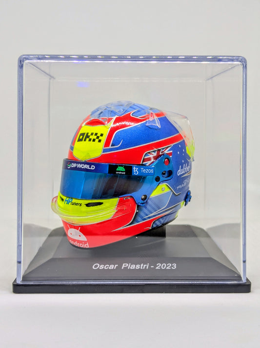 Spark 5HF092 Casque Oscar Piastri 1/5 - McLaren 2023