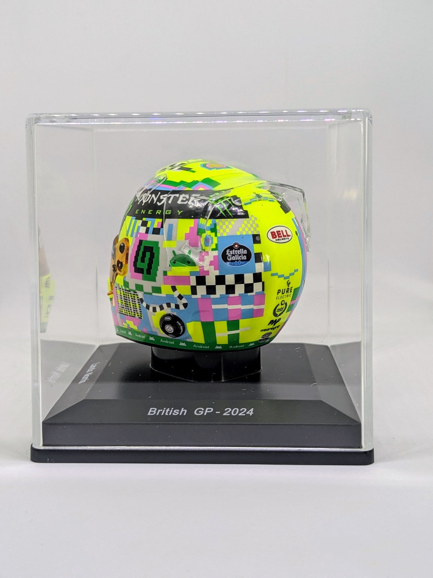 Spark 5HF162 Casque 1:5 - Lando Norris - McLaren Formula 1 Team - British GP 2024