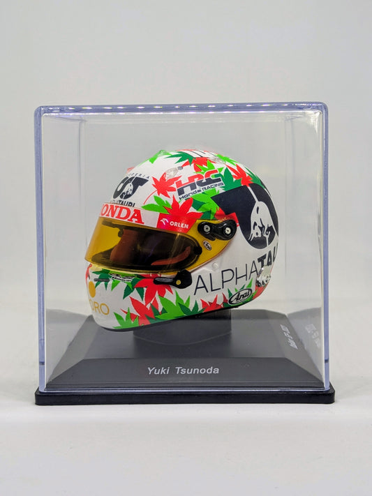 Spark 5HF123 Casque 1:5 - Yuki Tsunoda - Scuderia AlphaTauri - Italian GP 2023