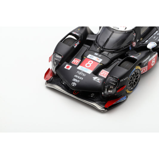 Spark S9260 1:43 - TOYOTA GR010 - Hybrid N°8 - TOYOTA GAZOO RACING - Le Mans 24H 2025  S. Buemi - B. Hartley - R. Hirakawa