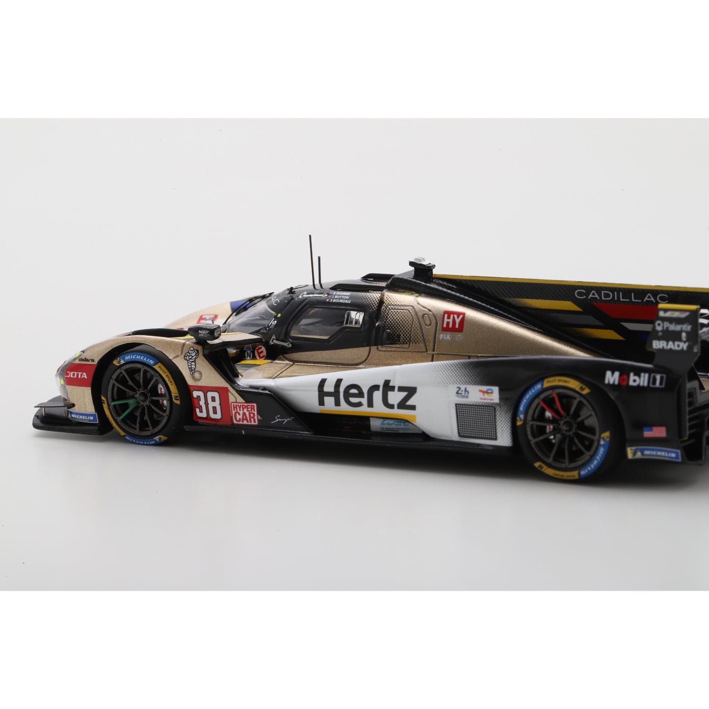 Spark S9266 1:43 - CADILLAC V-Series.R N°38 - CADILLAC HERTZ TEAM JOTA - 7th Le Mans 24H 2025 E. Bamber - S. Bourdais - J. Button