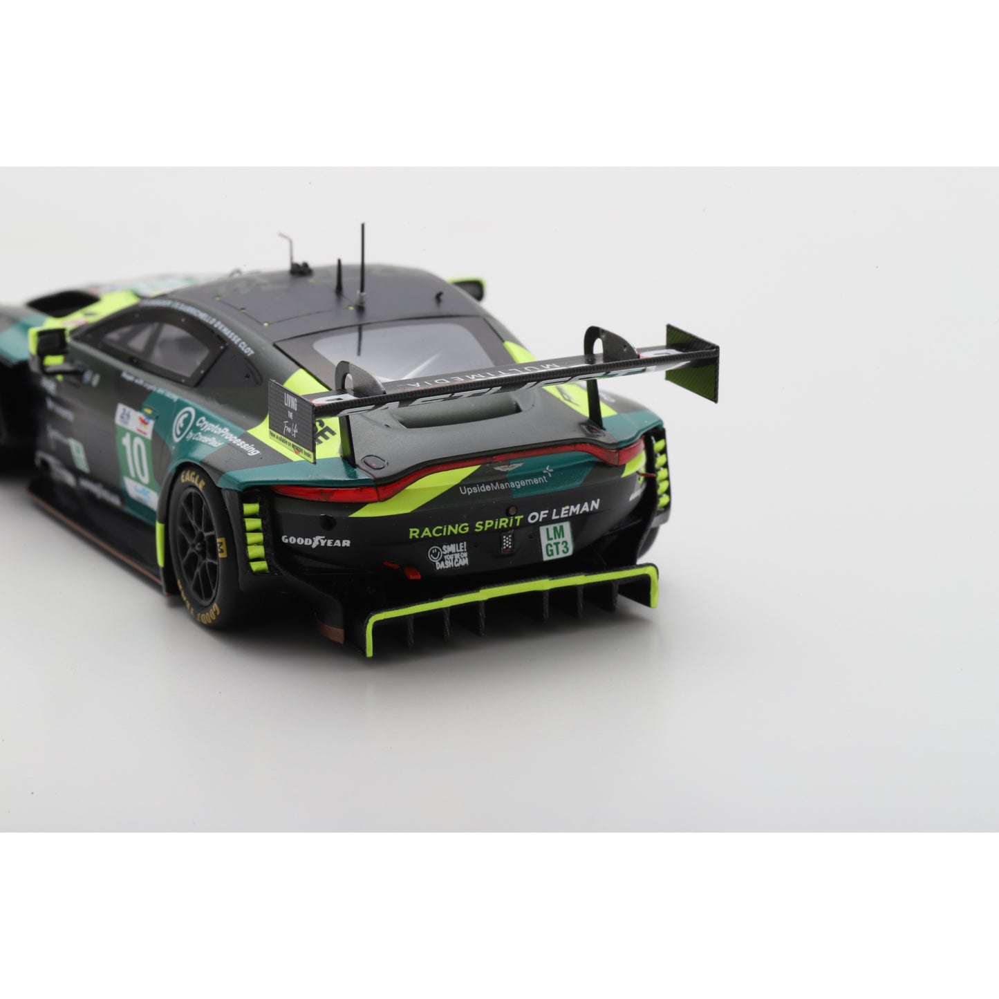 Spark S9289 1:43 - ASTON MARTIN Vantage AMR LMGT3 N°10 - RACING SPIRIT OF LEMAN - Le Mans 24H 2025 D. Deboer - V. Hasse Clot - E. Barrichello 