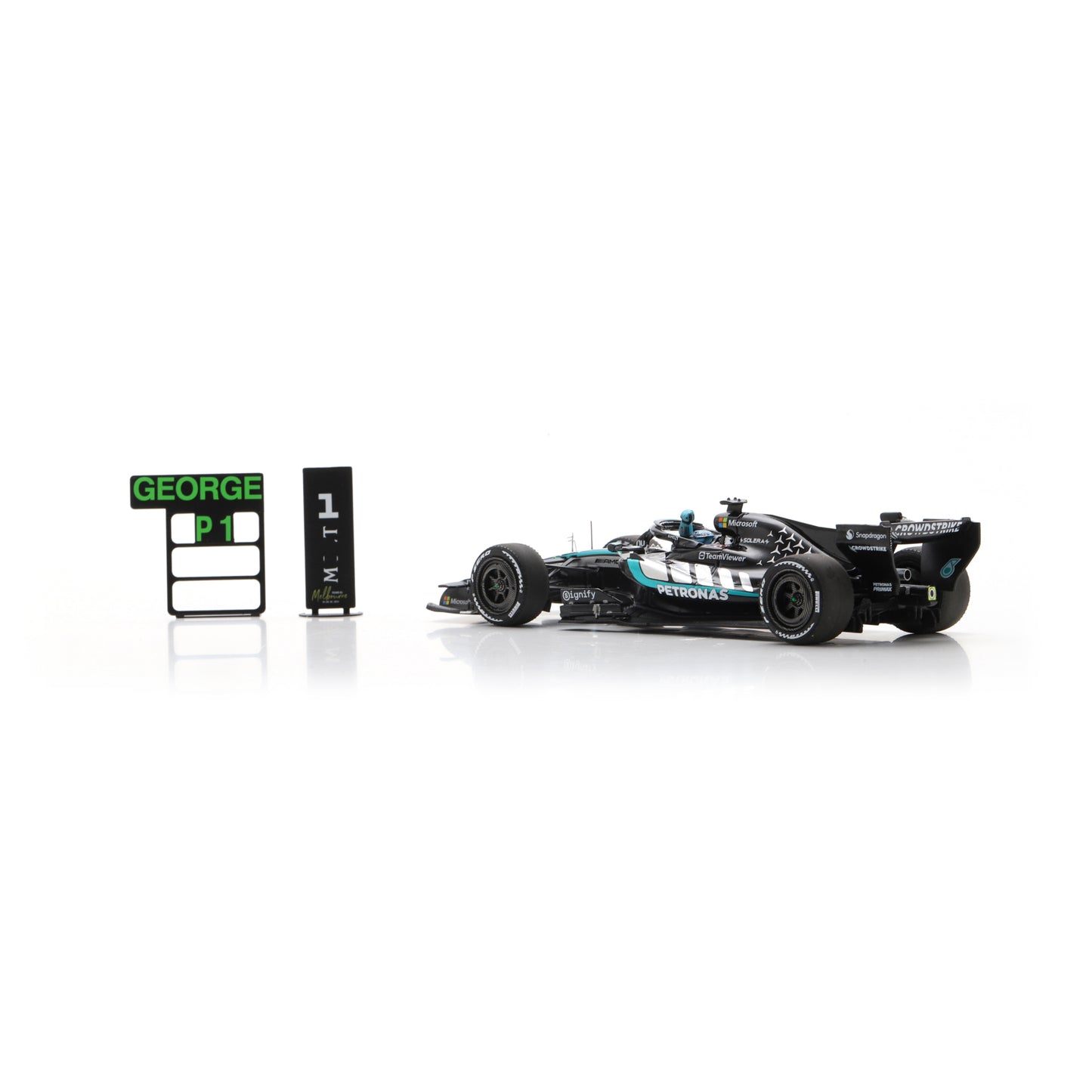 Spark S9380 1:43 - Mercedes-AMG PETRONAS Formula One Team W17 No.63 Winner Australian GP 2026 George Russell With pit board