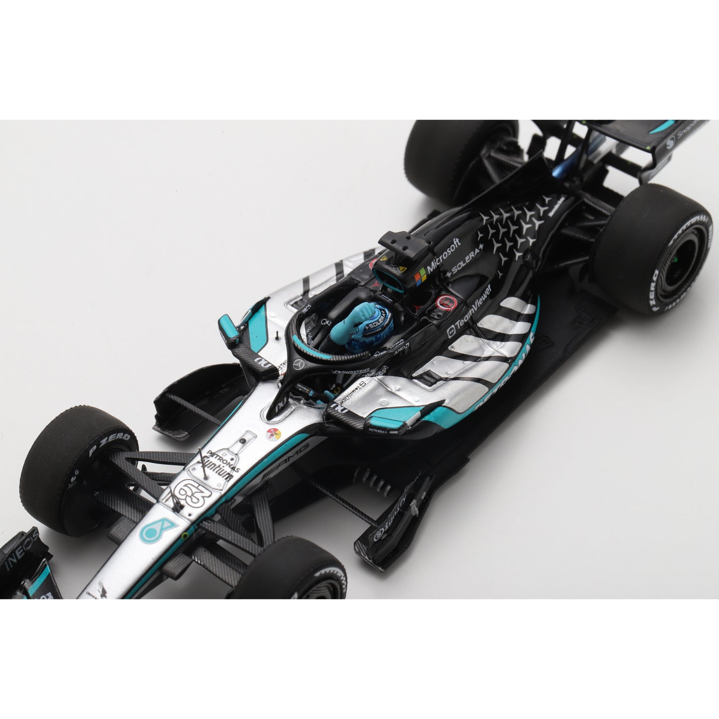 Spark S9380 1:43 - Mercedes-AMG PETRONAS Formula One Team W17 No.63 Winner Australian GP 2026 George Russell With pit board