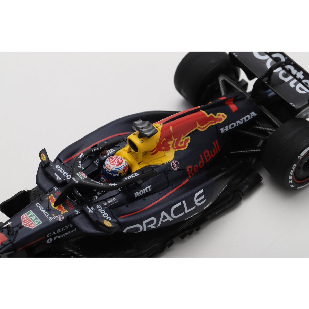 Spark S9669 1:43 - RED BULL Racing RB21 N°1 Oracle Red Bull Racing Winner Las Vegas 2025 Max Verstappen with Pit Board