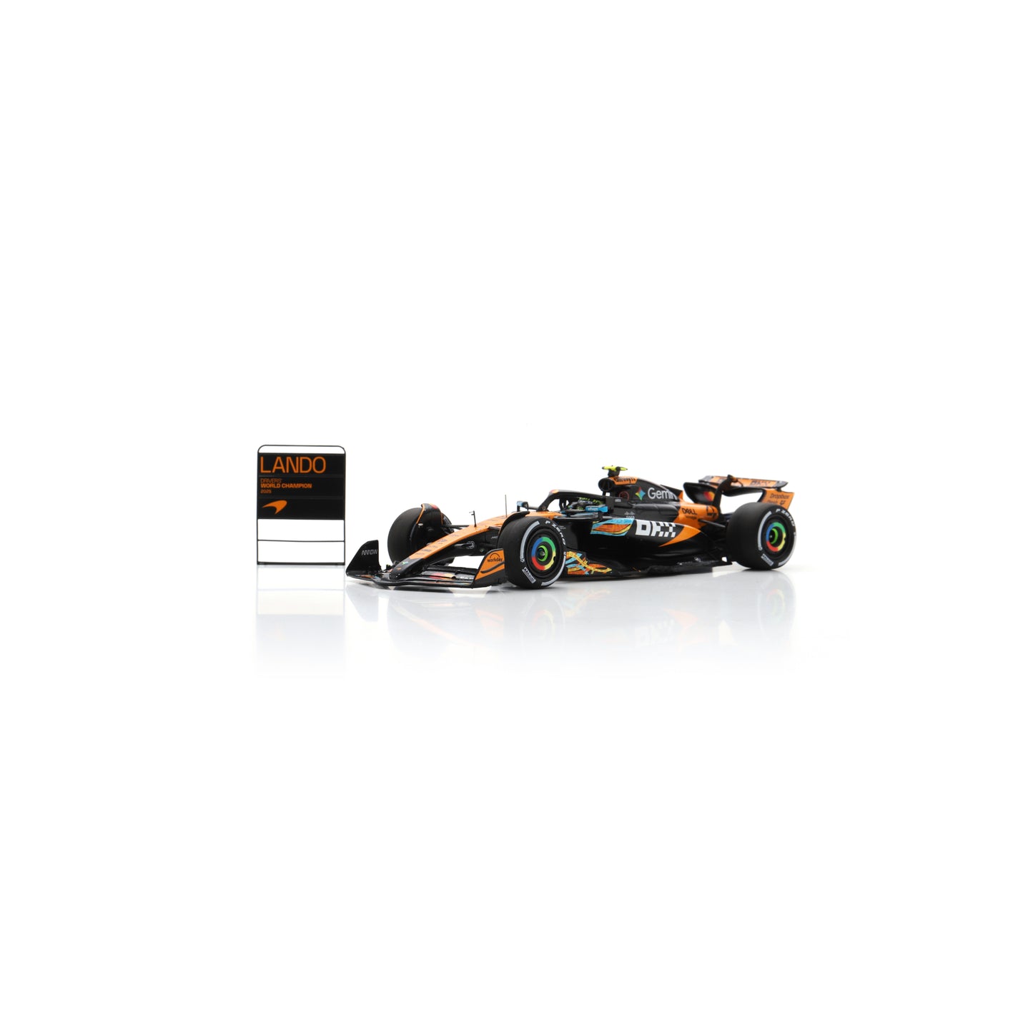 Spark S9678 1:43 - McLaren MCL39 No.4 3rd Abu Dhabi GP 2025 Lando Norris F1 Drivers' World Champion 2025 with bigger base & tyre marks & pit board
