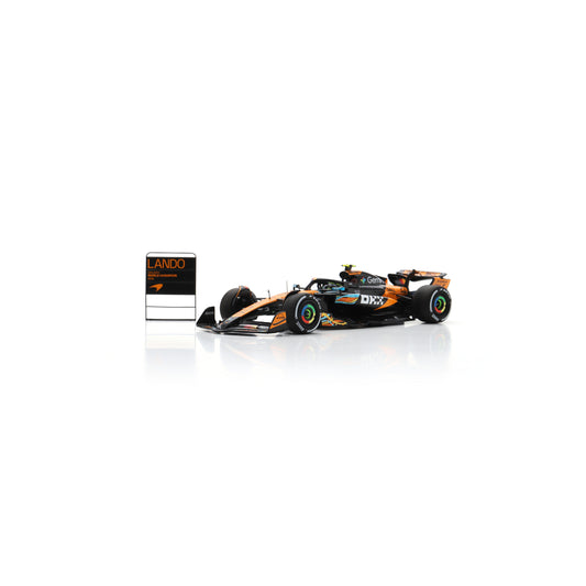 Spark S9678 1:43 - McLaren MCL39 No.4 3rd Abu Dhabi GP 2025 Lando Norris F1 Drivers' World Champion 2025 with bigger base & tyre marks & pit board