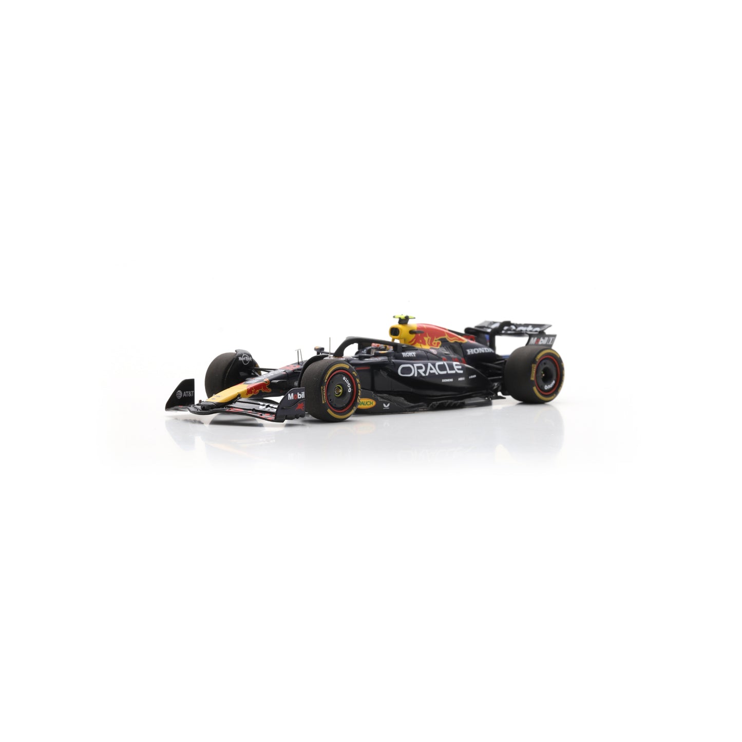 Spark S9680 1:43 - Red Bull Racing RB21 No.22 Oracle Red Bull Racing Abu Dhabi GP 2025 Yuki Tsunoda