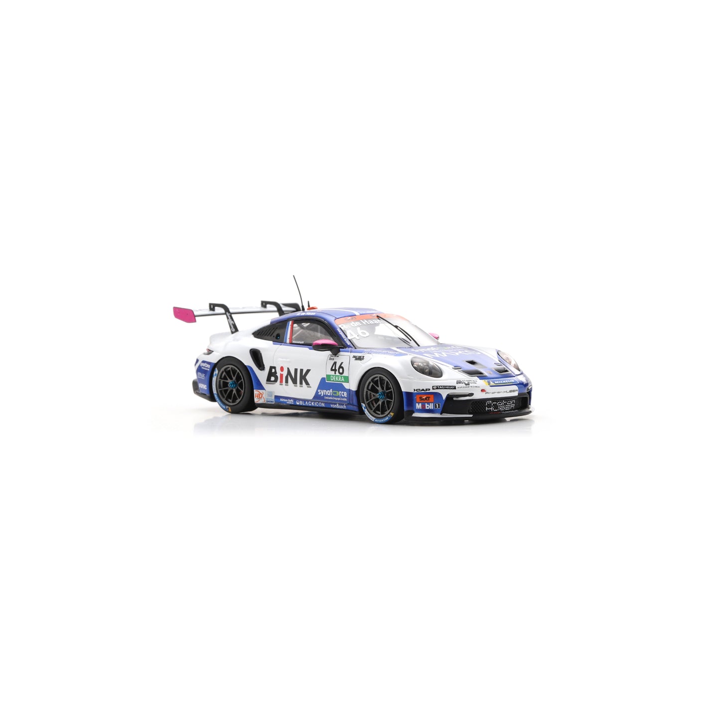 Spark SG464 1:43 - Porsche 911 GT3 Cup No.46 Porsche Carrera Cup Deutschland Champion 2025 Robert de Haan