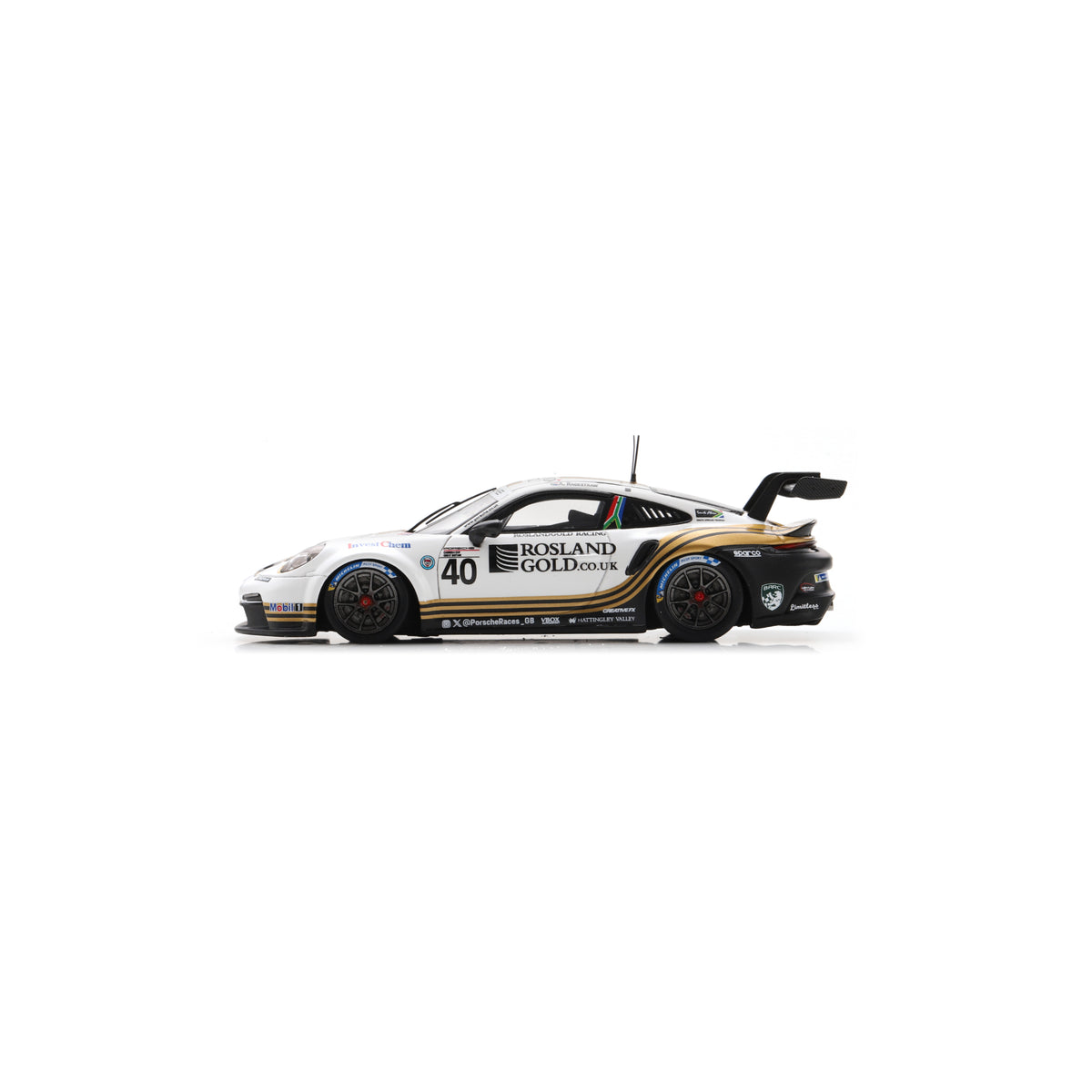 Spark UK040 1:43 - Porsche 911 GT3 Cup No.40 Porsche Carrera Cup Great Britain Champion 2025 Andrew Rackstraw
