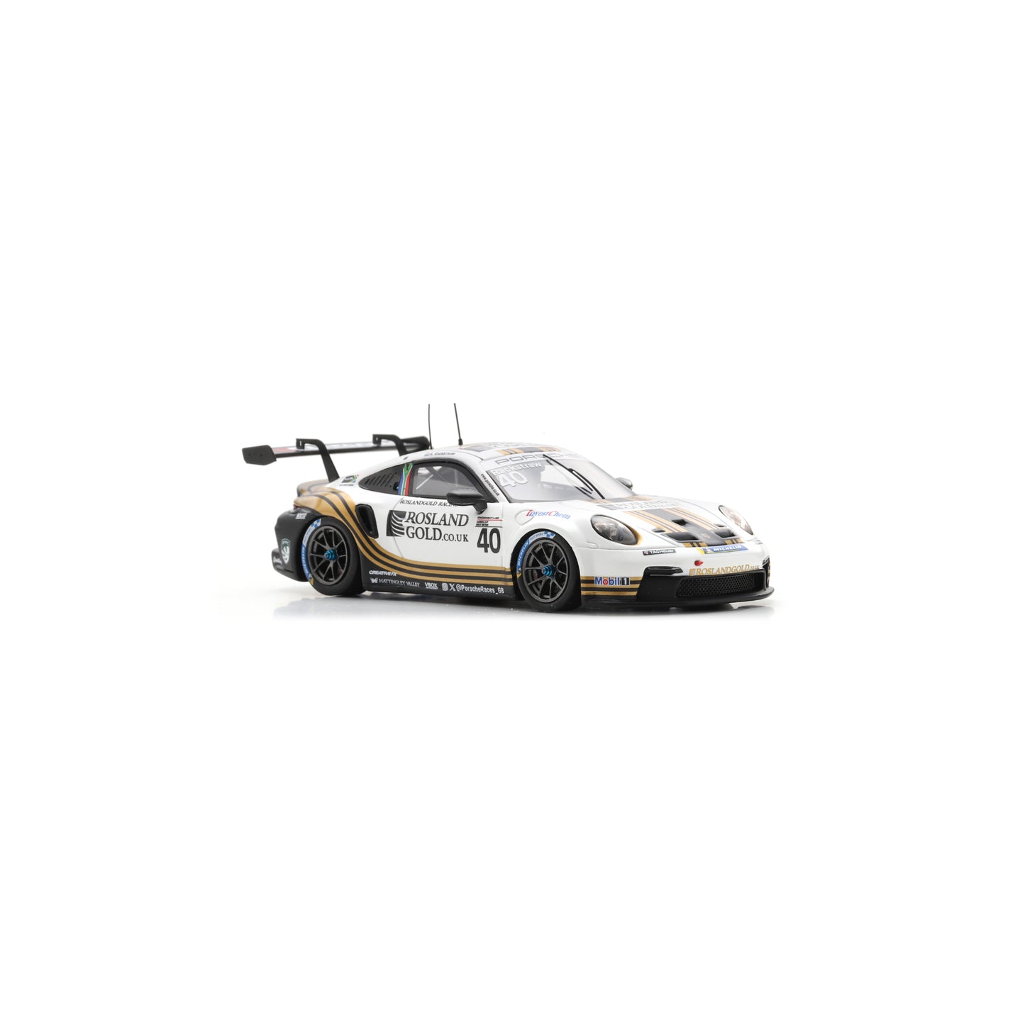 Spark UK040 1:43 - Porsche 911 GT3 Cup No.40 Porsche Carrera Cup Great Britain Champion 2025 Andrew Rackstraw