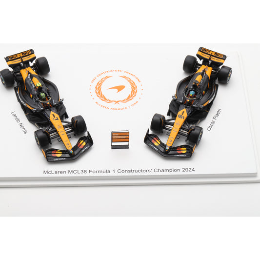 Spark Y418 1:64 - McLaren MCL38 No.4 & No.81 Formula 1 Constructors' Champion 2024 Lando Norris & Oscar Piastri (with pit board)