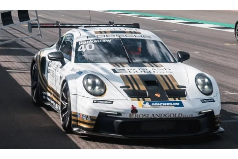 PRECOMMANDE - Spark UK040 1:43 - Porsche 911 GT3 Cup No.40 Porsche Carrera Cup Great Britain Champion 2025 Andrew Rackstraw