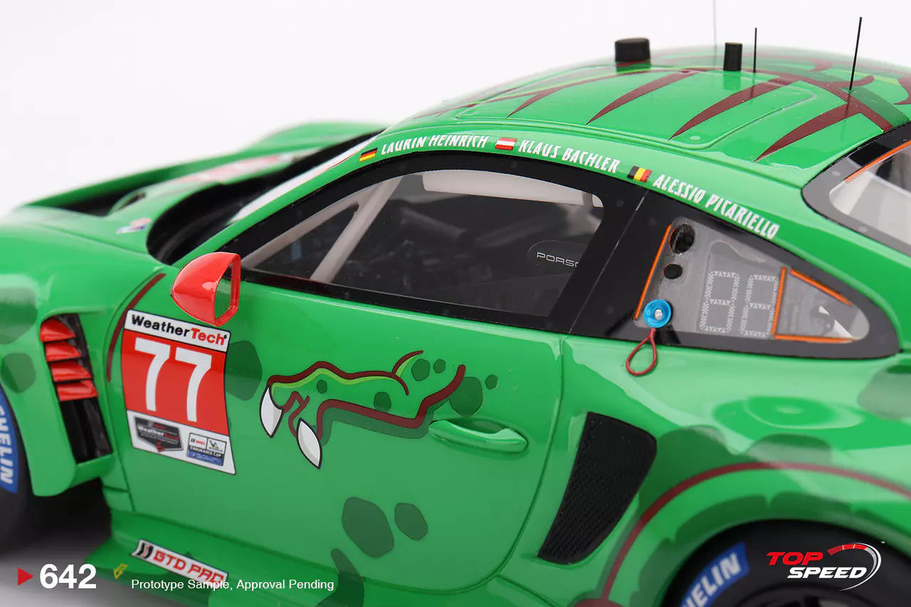 PRECOMMANDE - Top Speed TS0642 1:18 - PORSCHE 911 (992) GT3 R N°77 - AO Racing - Daytona 24H 2025  A. Picariello - K. Bachler - L. Heinrich