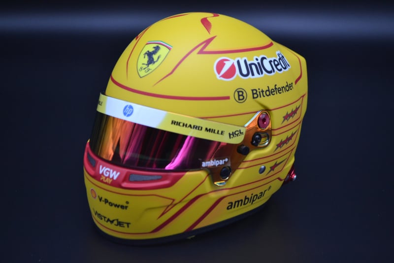 BELL Mini Helmet Casque 1:2 - Lewis Hamilton - Scuderia Ferrari HP - 2025