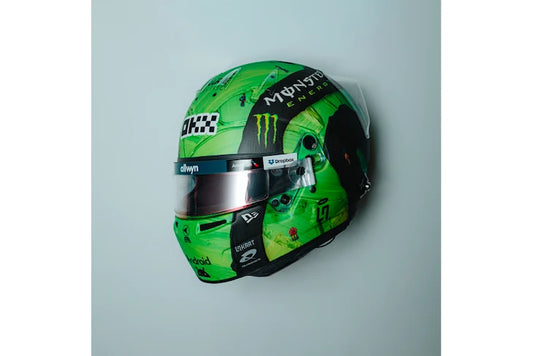 PRE-ORDER - Spark 5HF235 Helmet 1:5 - Lando Norris - McLaren Formula 1 Team - Las Vegas GP 2025