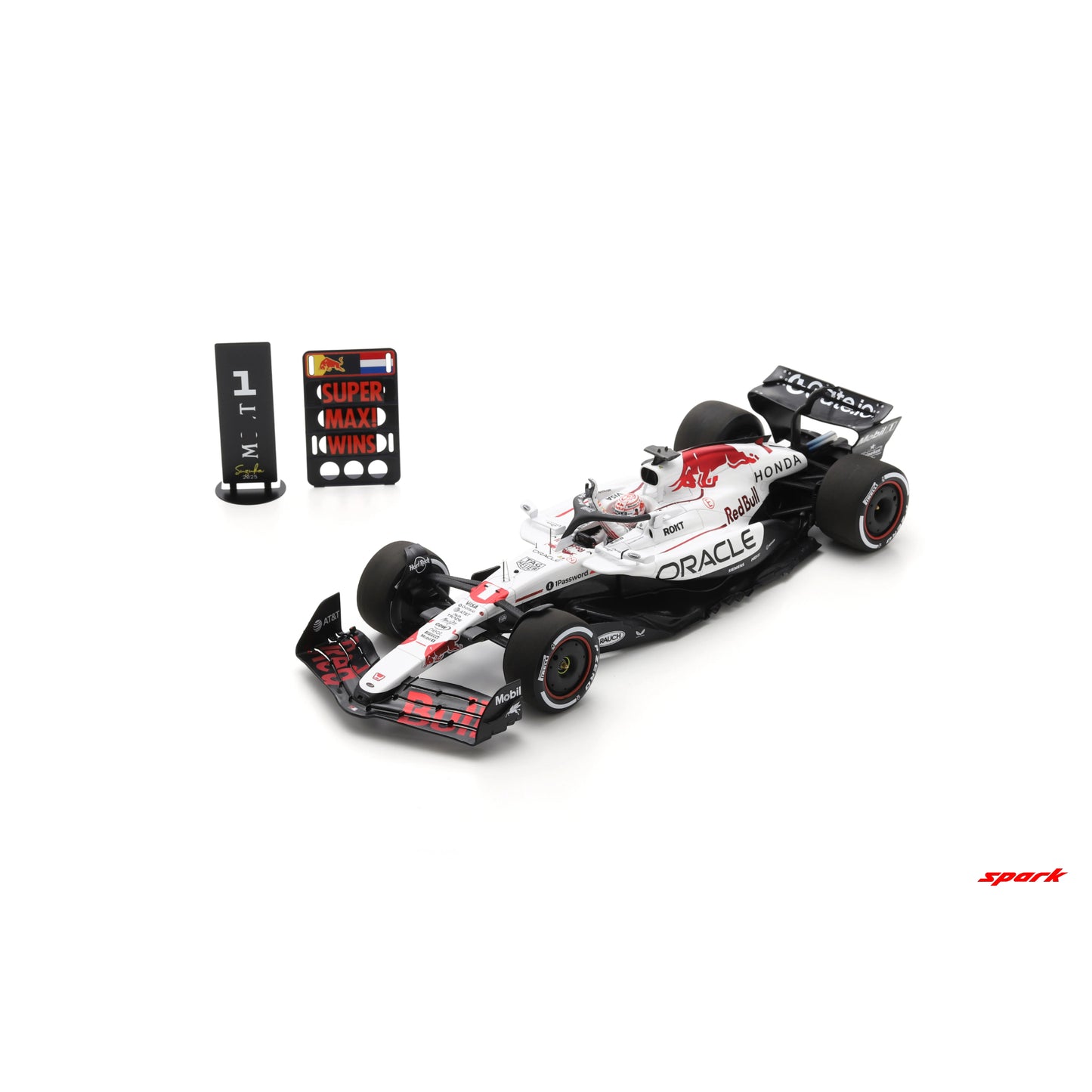 PRECOMMANDE - Spark 18S1004 1:18 - Red Bull Racing RB21 No.1 Oracle Red Bull Racing Winner Japanese GP 2025 Max Verstappen
