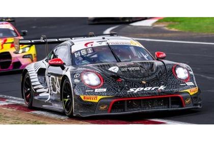 PRECOMMANDE - Spark AS095 1:43 - Porsche 911 GT3R N°61 EBM 12H Bathurst 2026  R. Feller - L. Heinrich - K. Bachler (Limited 300ex.)